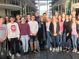 Schülerinnen und Schüler aus der Wilhelm-Hauff-Realschule Pfullingen (2018)