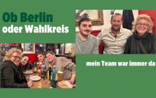 Zwei Fotos von geselligen Treffen mit aktuellen Teammitgliedern. Beate Müller-Gemmeke sitzt mit ihnen an einem Tisch. Text: „Ob Wahlkreis oder Berlin – mein Team war immer da“.