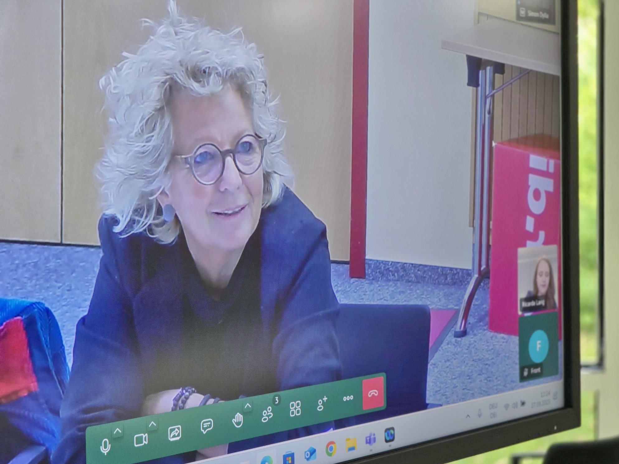 Beate Müller-Gemmeke im Videogespräch mit Ricarda Lang (MdB) bei der Jahrestagung von GewerkschaftsGrün.