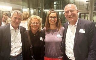 Beate Müller-Gemmeke mit Vertreter:innen aus den Gewerkschaften beim ersten Treffen des Gewerkschafts- und Sozialbeirats von Bündnis 90/Die Grünen im Bundestag.